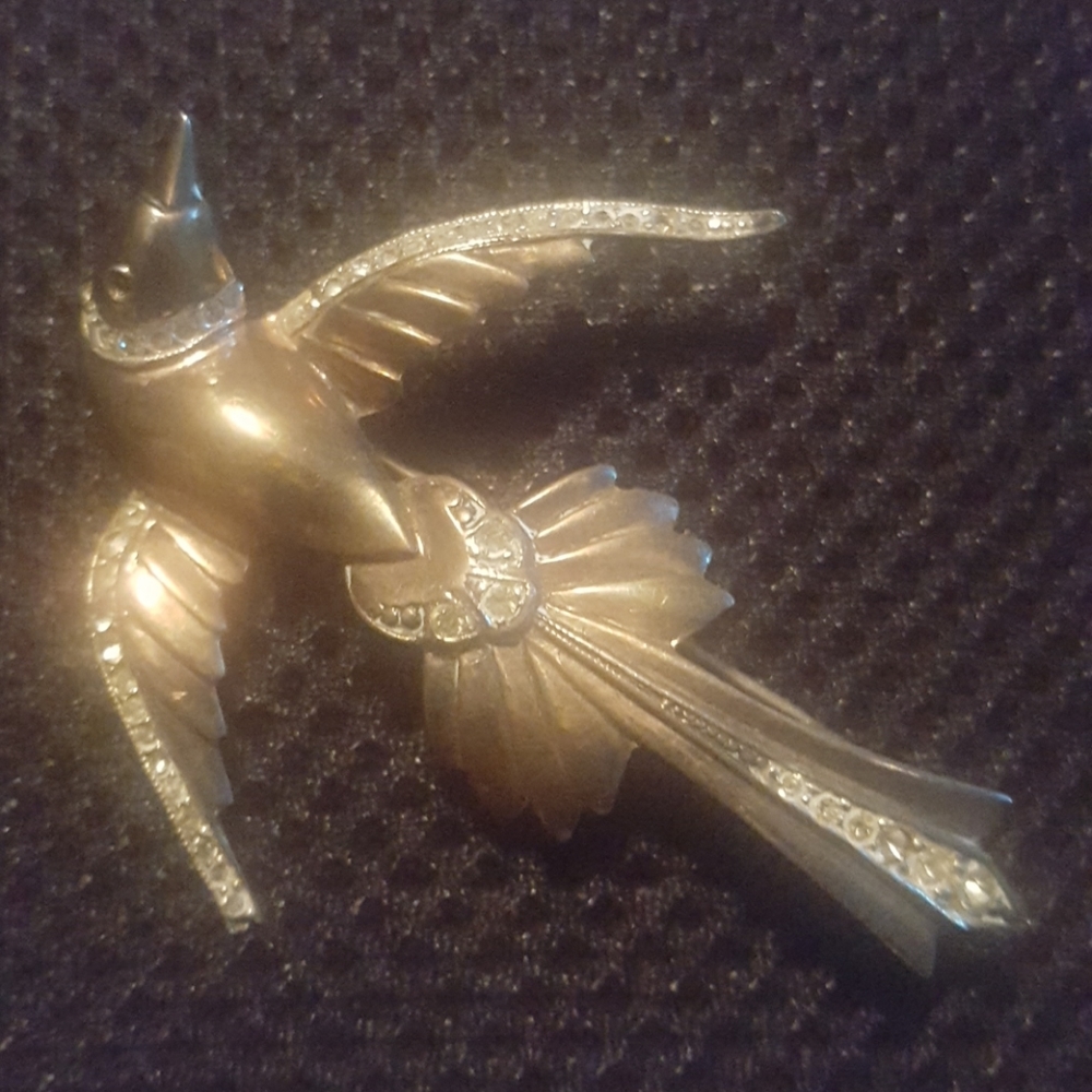 Vintage Art Deco 1940s Diving Swallow in Flight